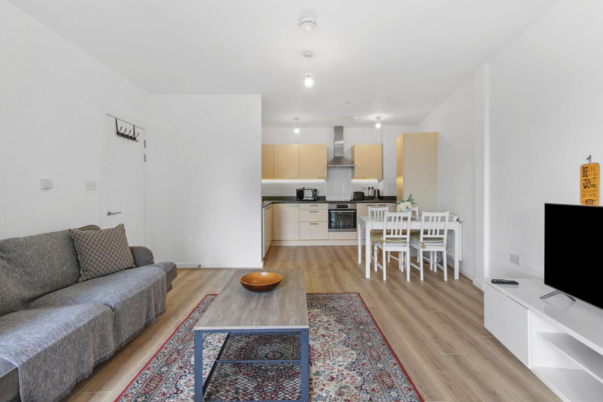 Centrally Located - Modern - 2Bed - 2Bath Apartment Лондон Экстерьер фото